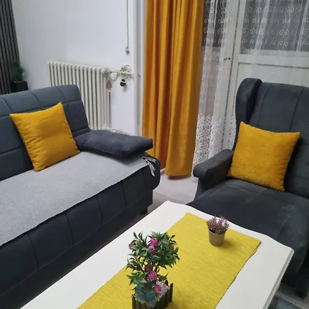 Globus Apartment Krusevac Exterior photo